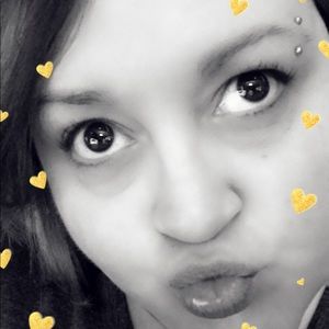 Meet your Posher, Brenda